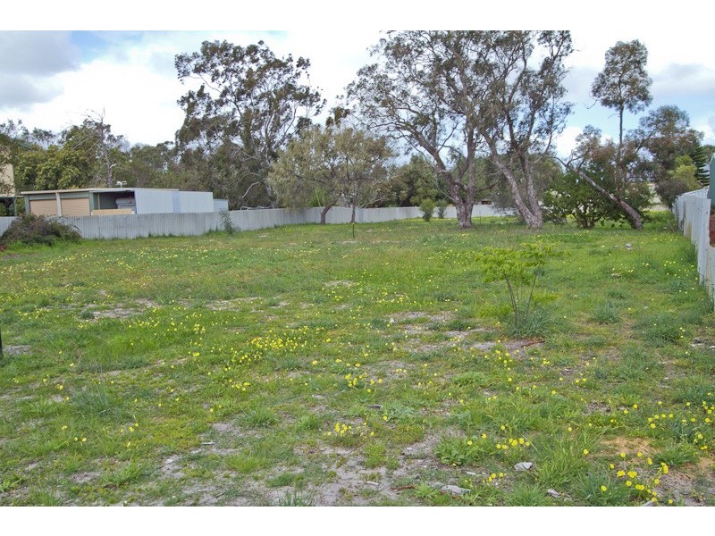 35 Bertram Street, Mandurah WA 6210