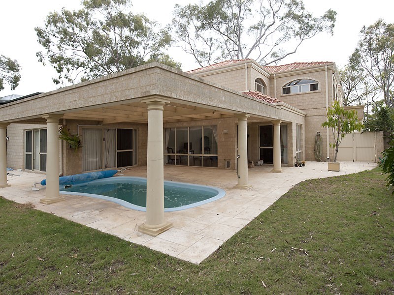 16 Bellevue Avenue, Dalkeith WA 6009