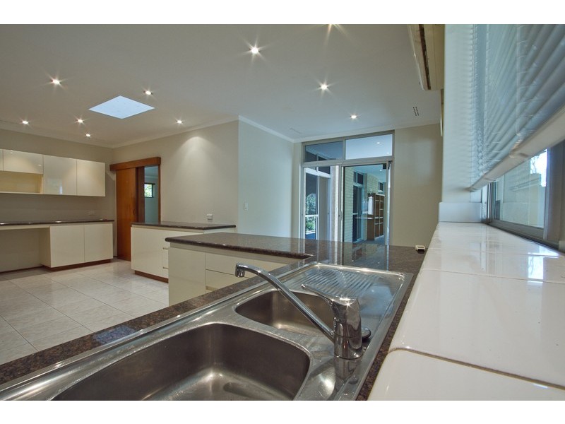 31 Irvine Street, Peppermint Grove WA 6011