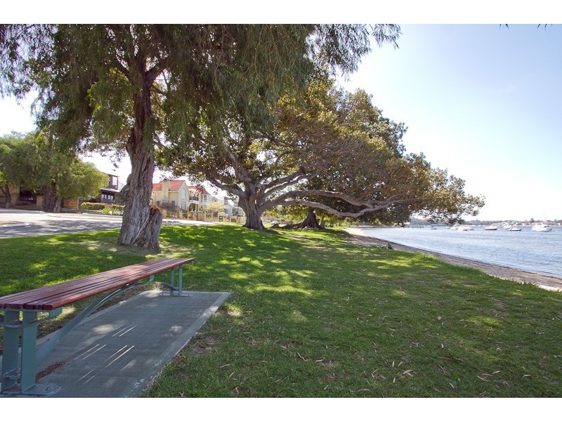 31 Irvine Street, Peppermint Grove WA 6011