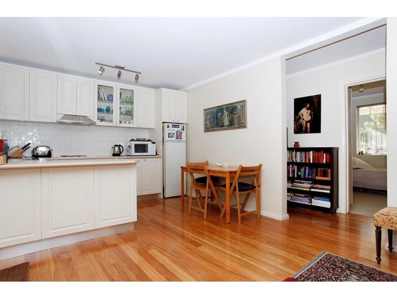 1/9 Freshwater Parade, Claremont WA 6010