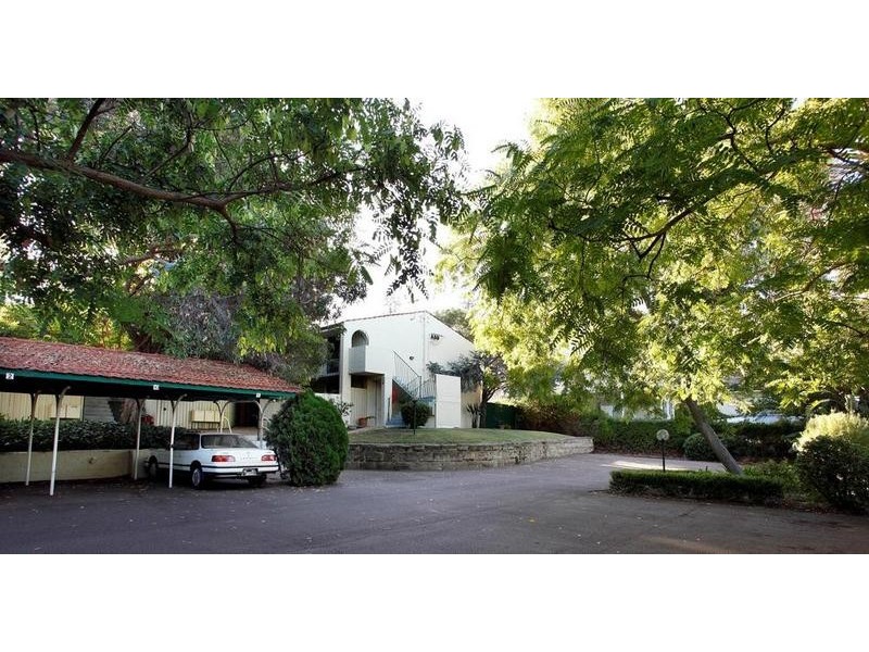 1/9 Freshwater Parade, Claremont WA 6010