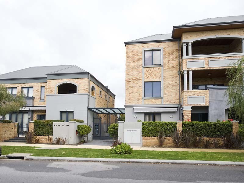8/8 Bay Road, Claremont WA 6010