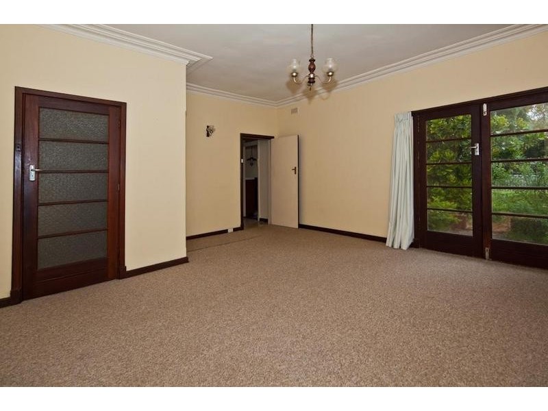 10 Goldsmith Road, Claremont WA 6010