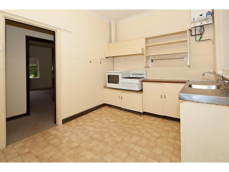 10 Goldsmith Road, Claremont WA 6010