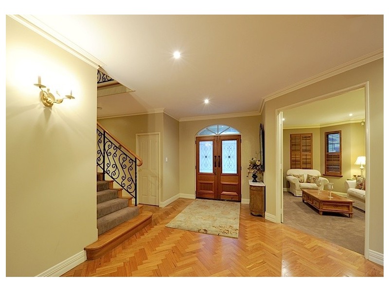 4 Northwick Parade, Mount Claremont WA 6010