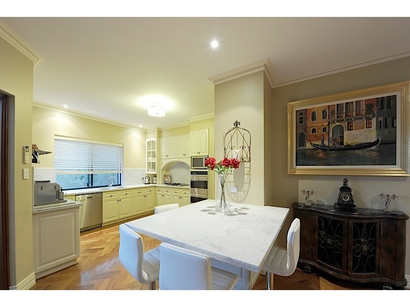 4 Northwick Parade, Mount Claremont WA 6010