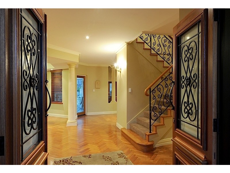 4 Northwick Parade, Mount Claremont WA 6010