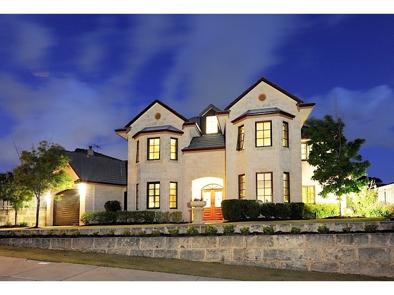 4 Northwick Parade, Mount Claremont WA 6010