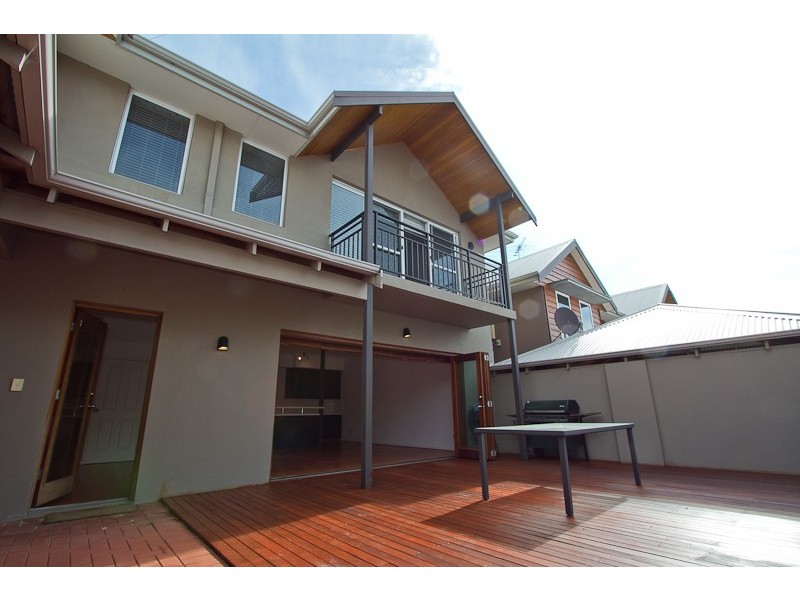 8/69 Quarry Street, Fremantle WA 6160