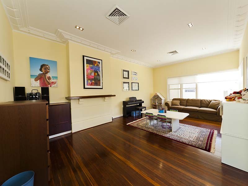 27 Archdeacon Street, Nedlands WA 6009