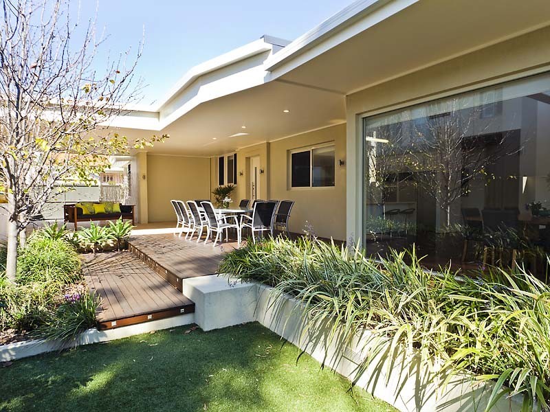 27 Archdeacon Street, Nedlands WA 6009