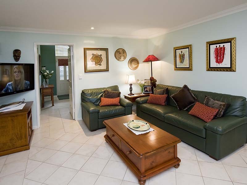 26 Nandina Avenue, Mount Claremont WA 6010