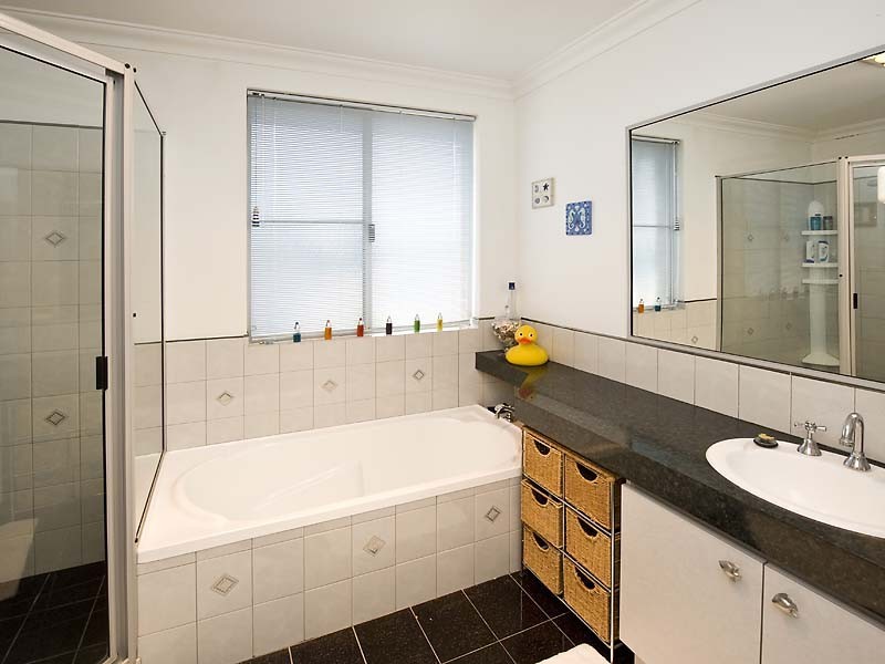 26 Nandina Avenue, Mount Claremont WA 6010