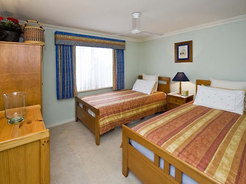 26 Nandina Avenue, Mount Claremont WA 6010