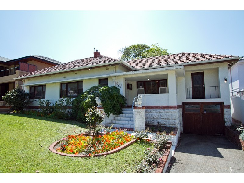 27 Viking Road, Dalkeith WA 6009