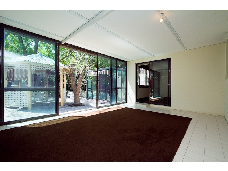 27 Viking Road, Dalkeith WA 6009