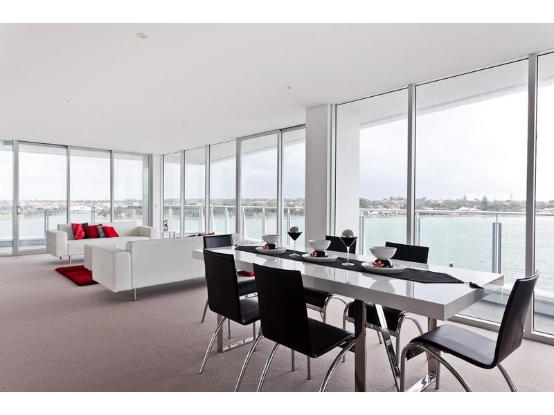 504/5 Marco Polo Drive, Mandurah WA 6210