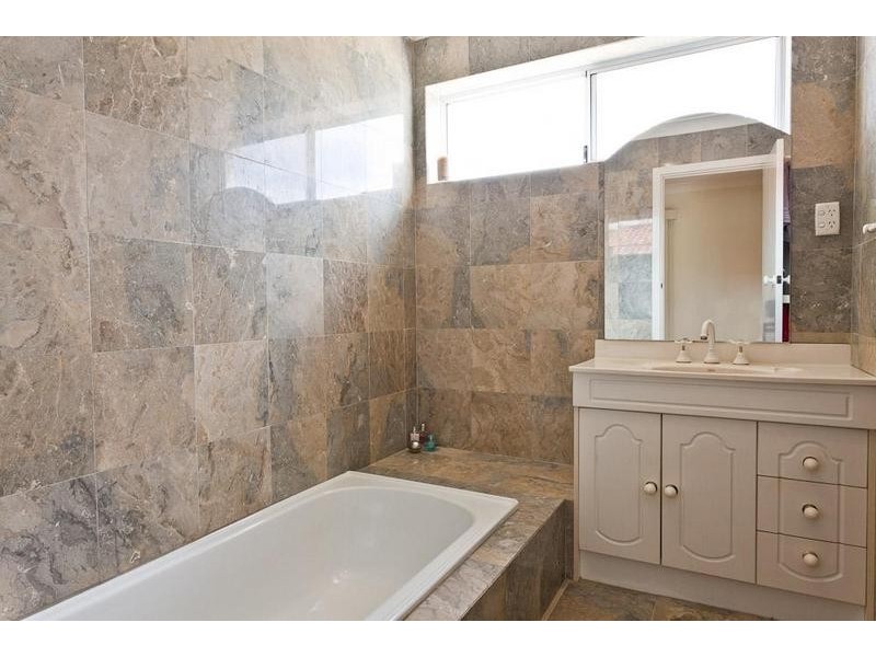 15 Kinkuna Way, City Beach WA 6015