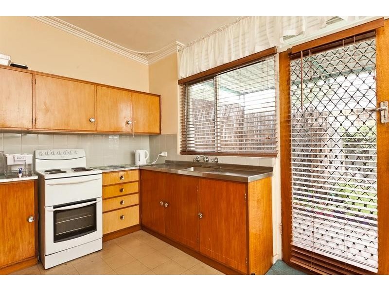 13 Cherry Road, Woodlands WA 6018