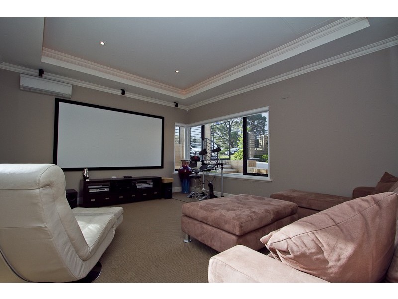 2 Downey Drive, Mosman Park WA 6012