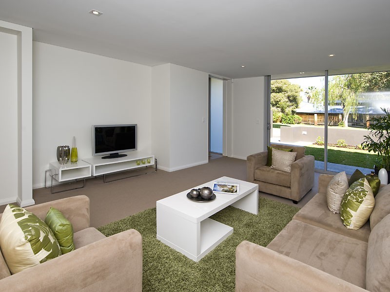 6B Wavertree Place, Leederville WA 6007