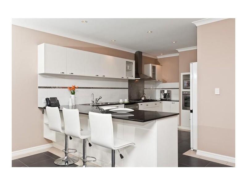 2 Olcote Street, Doubleview WA 6018