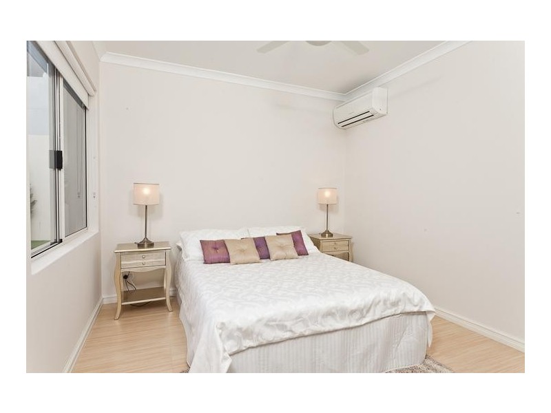 2 Olcote Street, Doubleview WA 6018