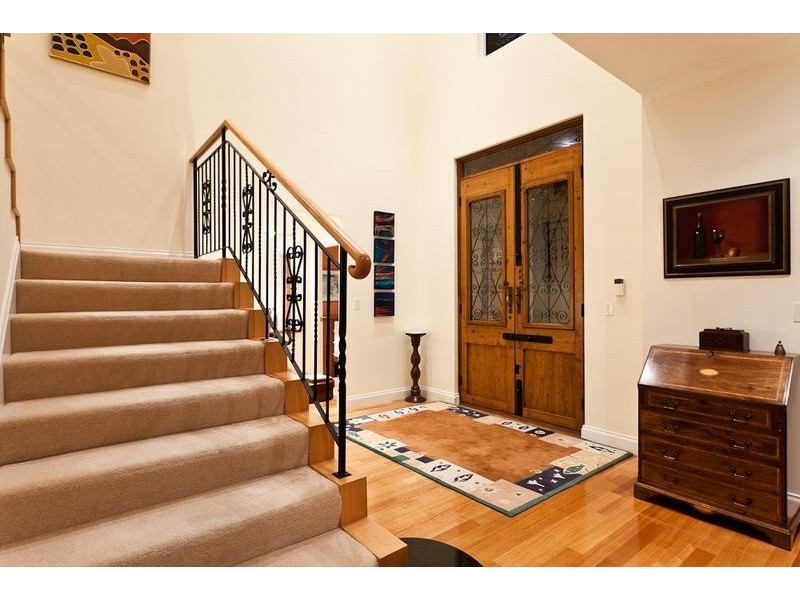 16 Hutchinson Avenue, Mosman Park WA 6012