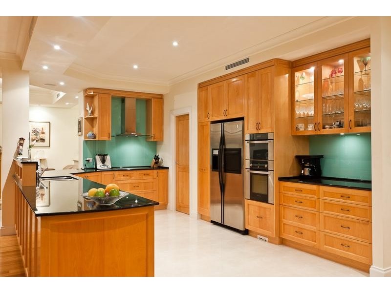 16 Hutchinson Avenue, Mosman Park WA 6012