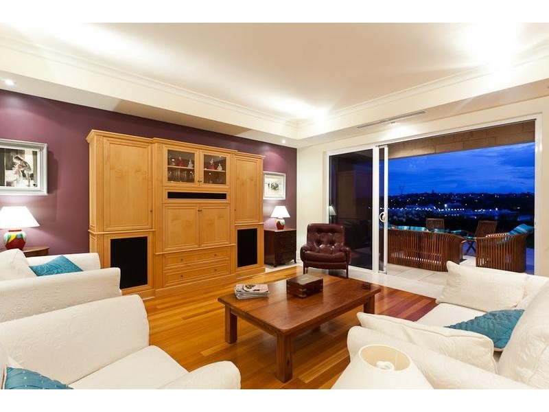 16 Hutchinson Avenue, Mosman Park WA 6012