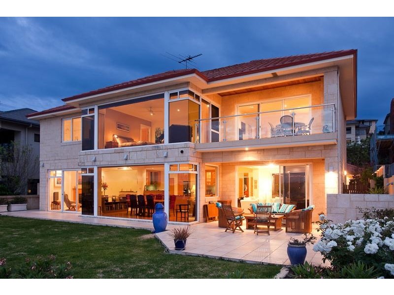 16 Hutchinson Avenue, Mosman Park WA 6012