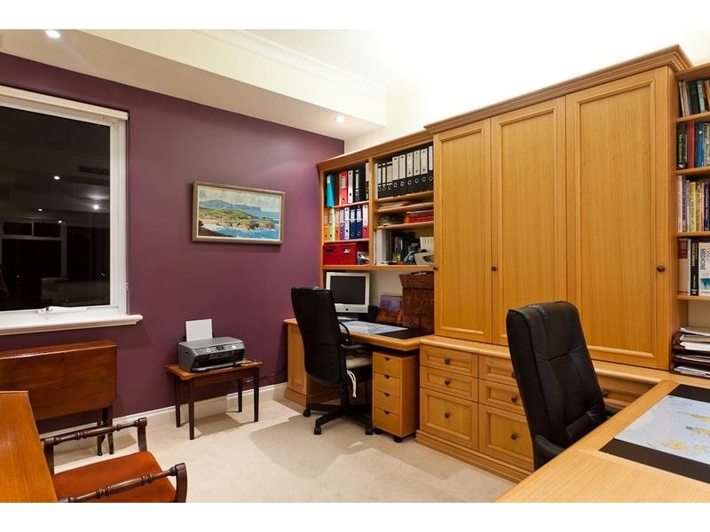 16 Hutchinson Avenue, Mosman Park WA 6012