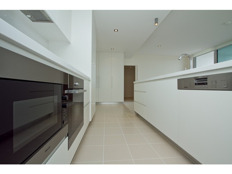 B206/8 Gugeri Street, Claremont WA 6010