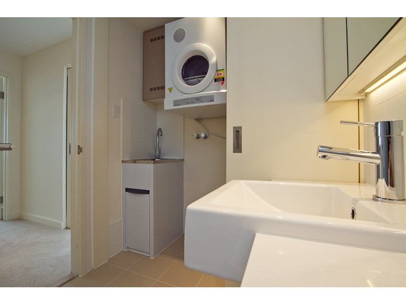 B206/8 Gugeri Street, Claremont WA 6010