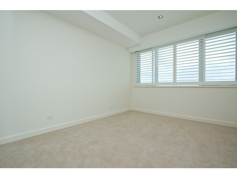 B206/8 Gugeri Street, Claremont WA 6010