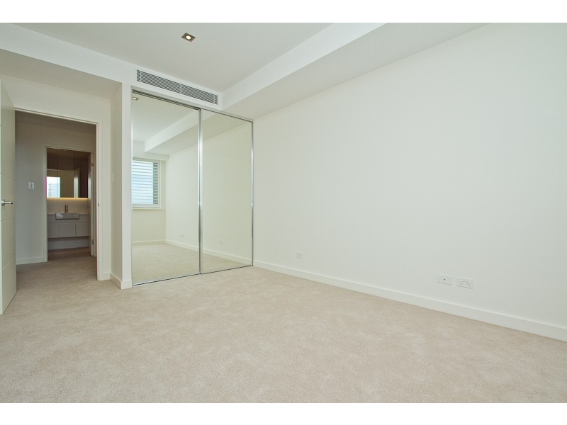 B206/8 Gugeri Street, Claremont WA 6010