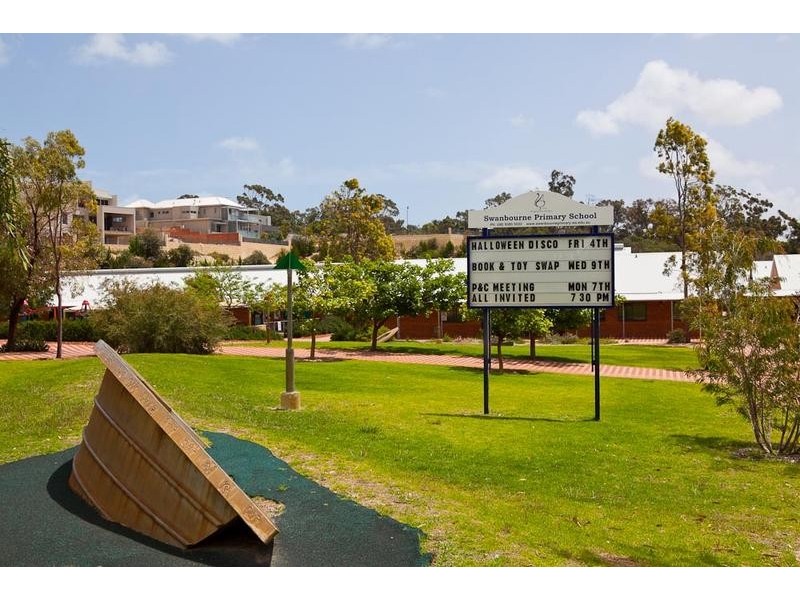 36 Narla Road, Swanbourne WA 6010