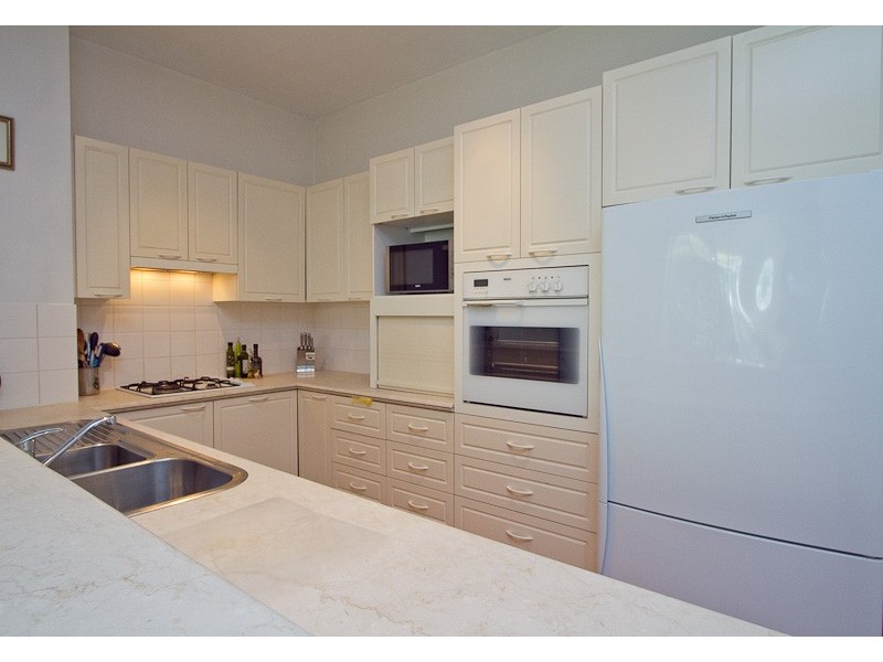 1/9 Torrens Street, Cottesloe WA 6011