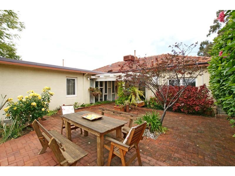 41 Beatrice Road, Dalkeith WA 6009