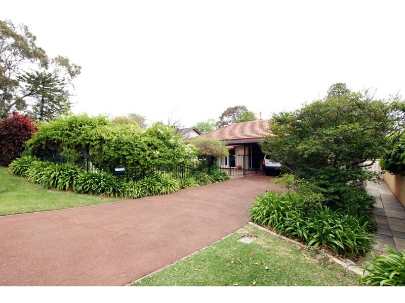 41 Beatrice Road, Dalkeith WA 6009