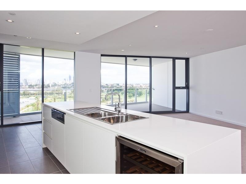 706/21 Bow River Crescent, Burswood WA 6100