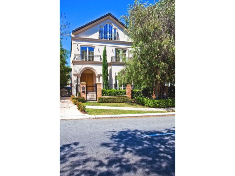 2/113 Forrest Street, Peppermint Grove WA 6011