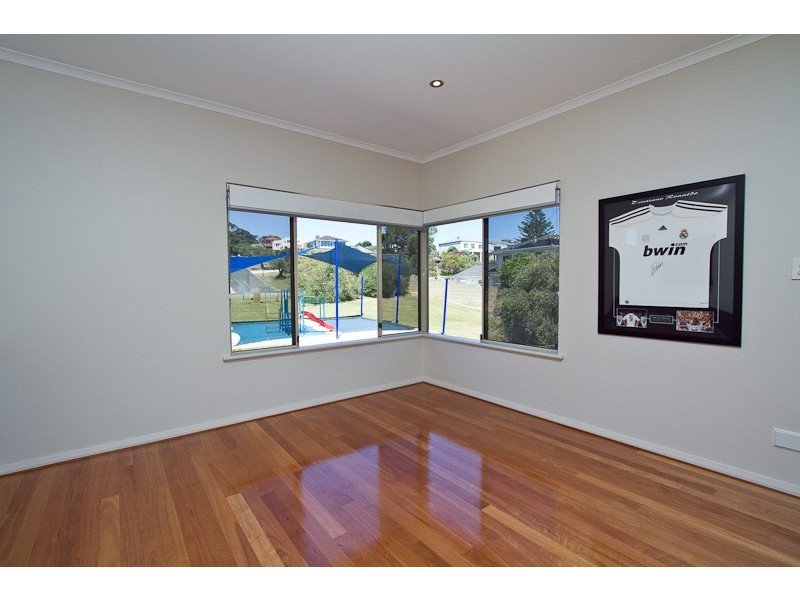 1 Taworri Way, City Beach WA 6015