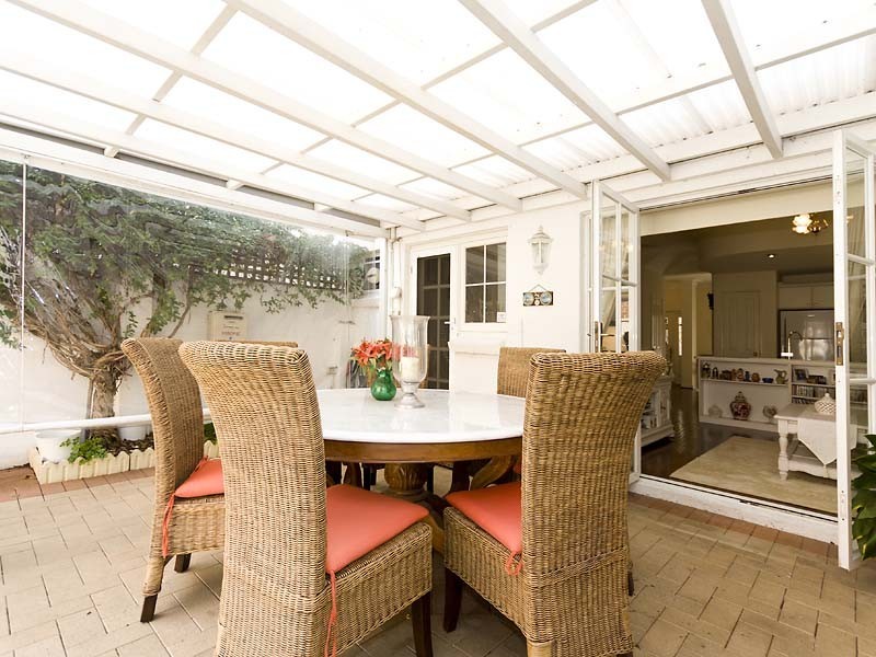 16a Arthur Street, Inglewood WA 6052