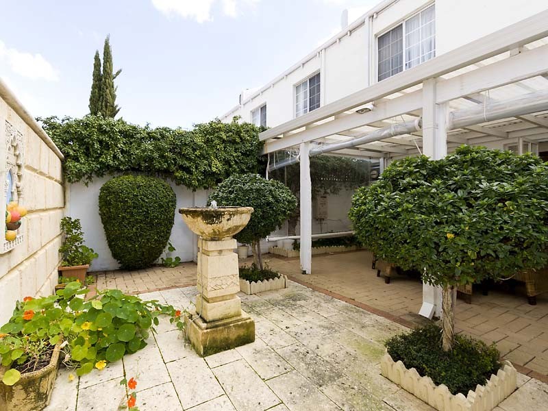 16a Arthur Street, Inglewood WA 6052