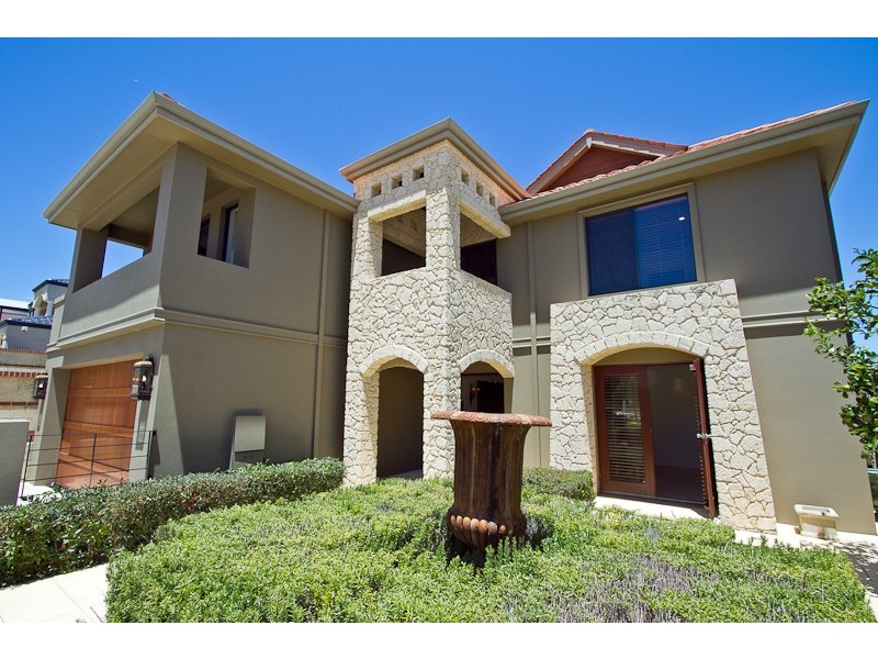 23 Van Kleef Circuit, Mount Claremont WA 6010