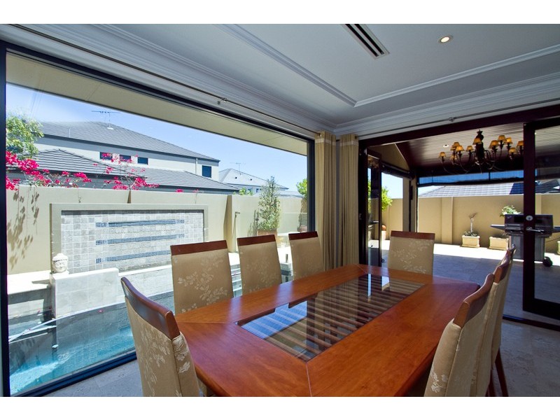 23 Van Kleef Circuit, Mount Claremont WA 6010