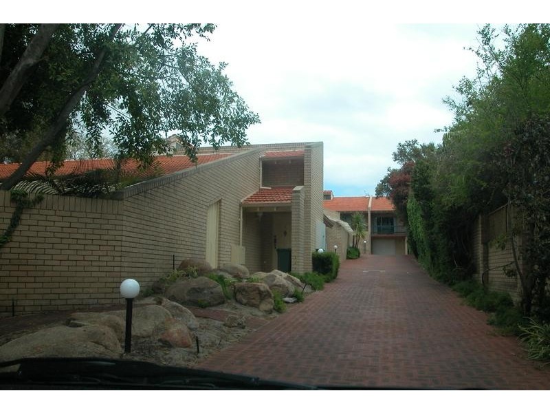 6/3 Corry Lynn Road, Claremont WA 6010