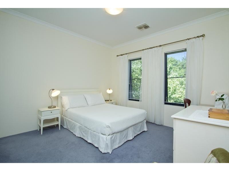 38 Clifton Street, Nedlands WA 6009